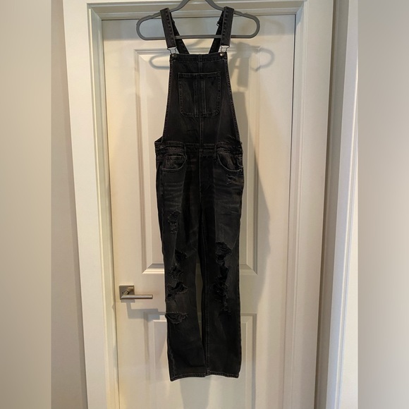 AMERICAN EAGLE Black DISTRESSED Denim OVERALLS - Picture 3 of 6